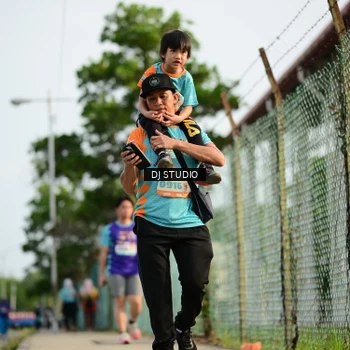 Runner Photo 8357637