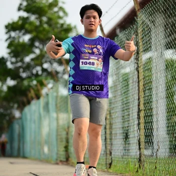 Runner Photo 8357648