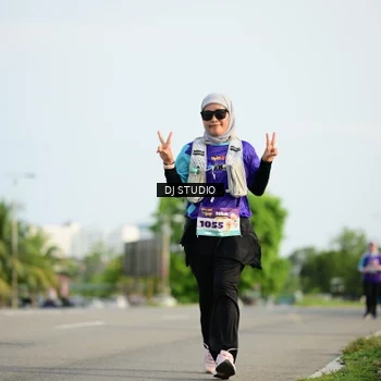 Runner Photo 8357695