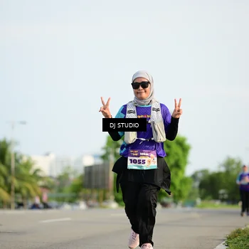 Runner Photo 8357701