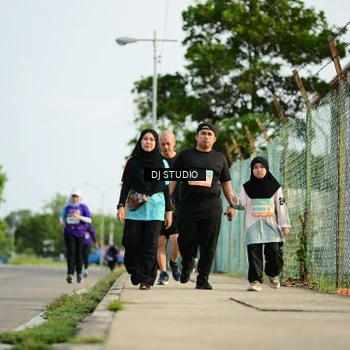 Runner Photo 8357712