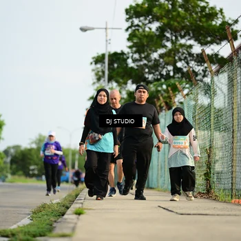 Runner Photo 8357714