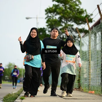 Runner Photo 8357715