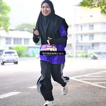 Runner Photo 8357717