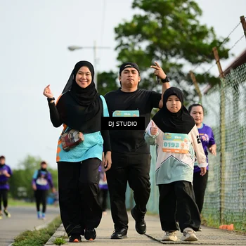 Runner Photo 8357724