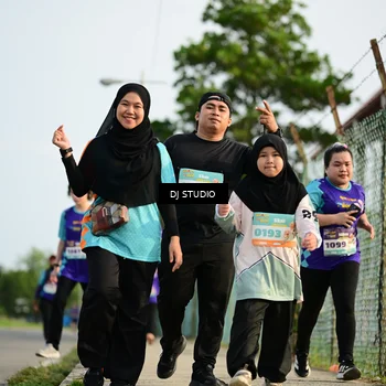 Runner Photo 8357731