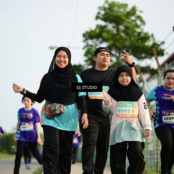 Runner Photo 8357736