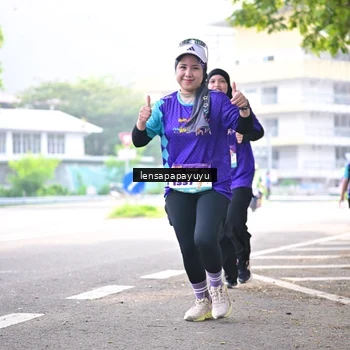 Runner Photo 8357767