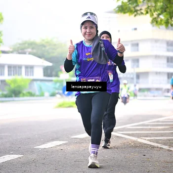 Runner Photo 8357774