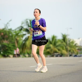 Runner Photo 8357789