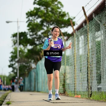 Runner Photo 8357793