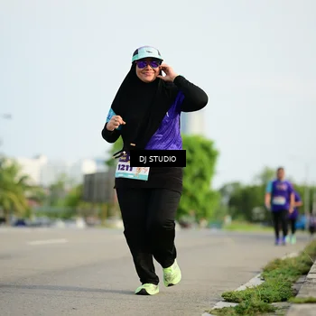Runner Photo 8357805