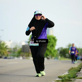 Runner Photo 8357808