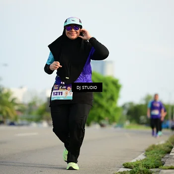 Runner Photo 8357811