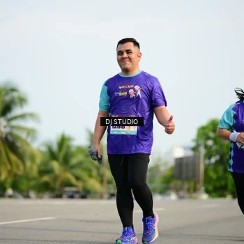 Runner Photo 8357819
