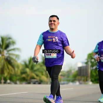 Runner Photo 8357823