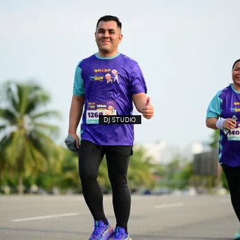 Runner Photo 8357830