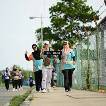 Runner Photo 8357842