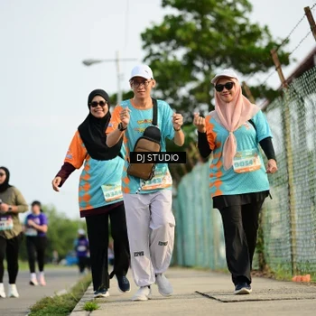 Runner Photo 8357852