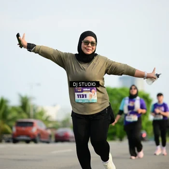 Runner Photo 8357859