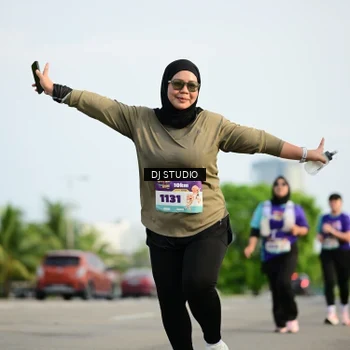 Runner Photo 8357864