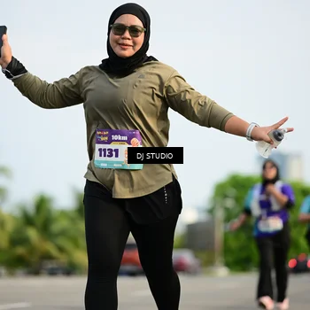 Runner Photo 8357873