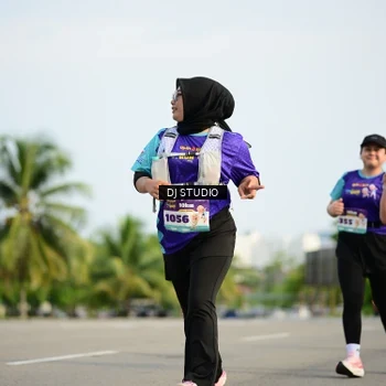 Runner Photo 8357881