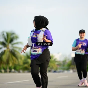 Runner Photo 8357884