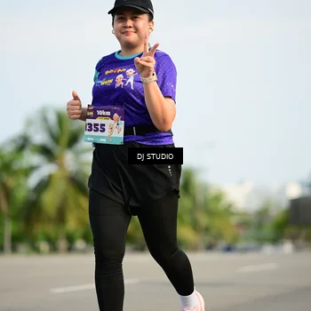 Runner Photo 8357901