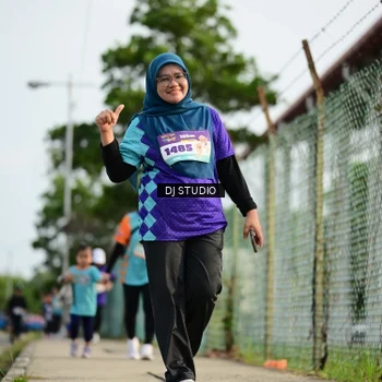 Runner Photo 8357930