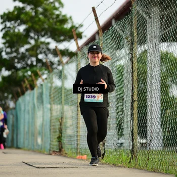 Runner Photo 8357944