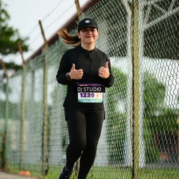 Runner Photo 8357954