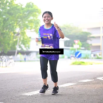 Runner Photo 8357956