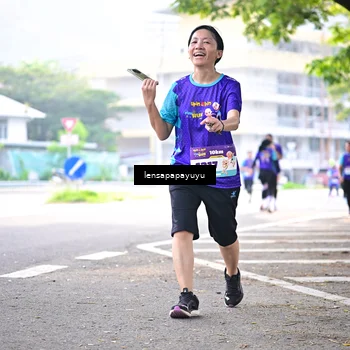Runner Photo 8357994