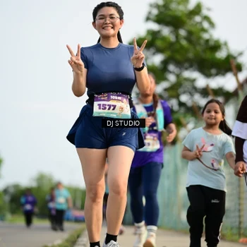 Runner Photo 8358015