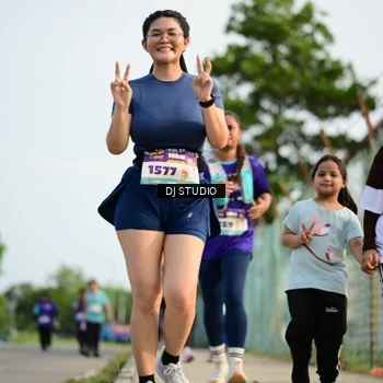 Runner Photo 8358017