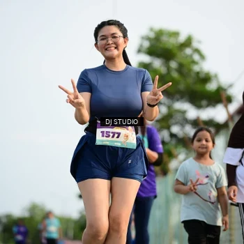 Runner Photo 8358019