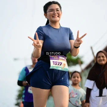Runner Photo 8358027