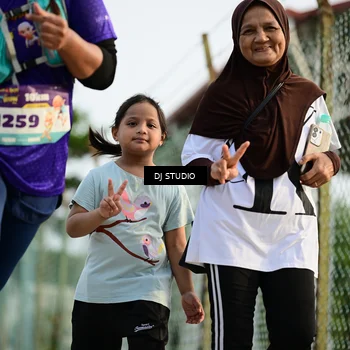 Runner Photo 8358043
