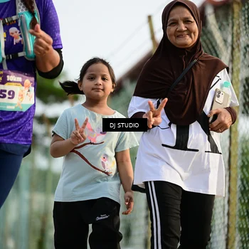 Runner Photo 8358044