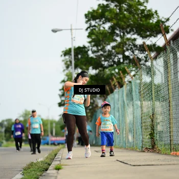 Runner Photo 8358046