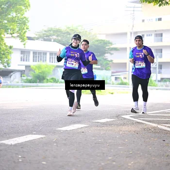 Runner Photo 8358047