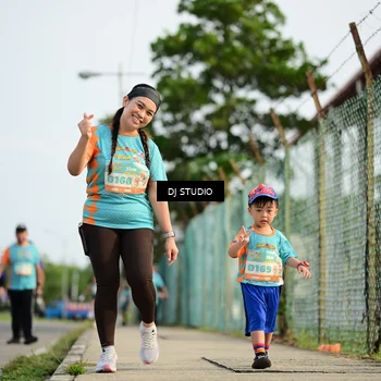 Runner Photo 8358054