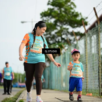 Runner Photo 8358058
