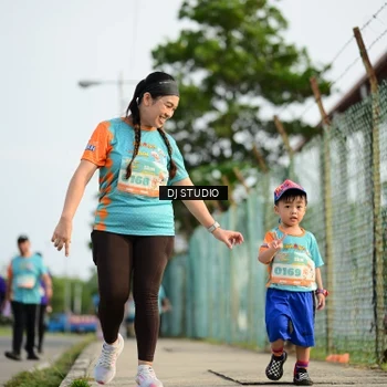 Runner Photo 8358059