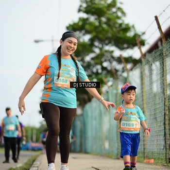 Runner Photo 8358061