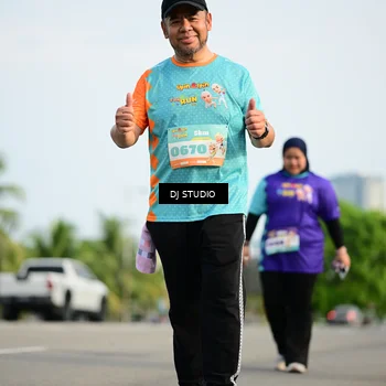 Runner Photo 8358065