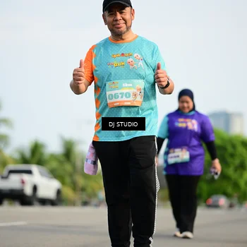 Runner Photo 8358068