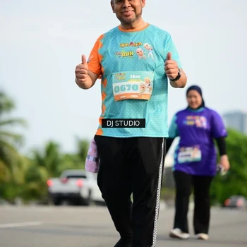Runner Photo 8358071