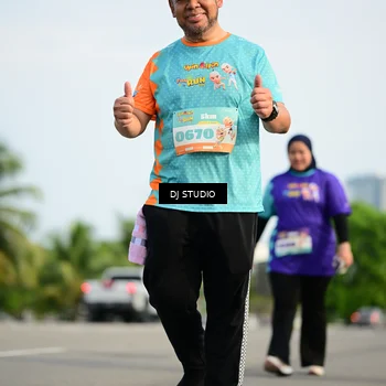 Runner Photo 8358074